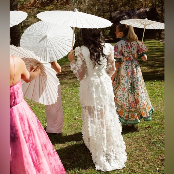 Helsi Blair Long-Sleeve V-Neck Floral Maxi Dress - Picture 4 of 6